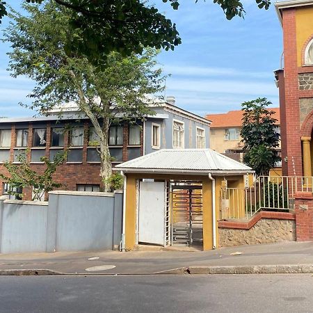 Bentley Backpackers Hostel Durban Exterior photo